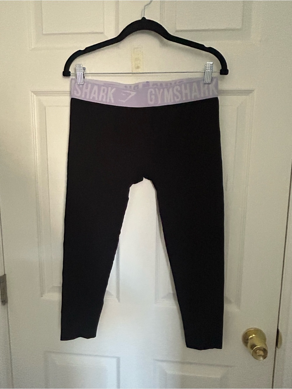 Gymshark Womens Black Leggings with Lavender Logo Waistband size Medium